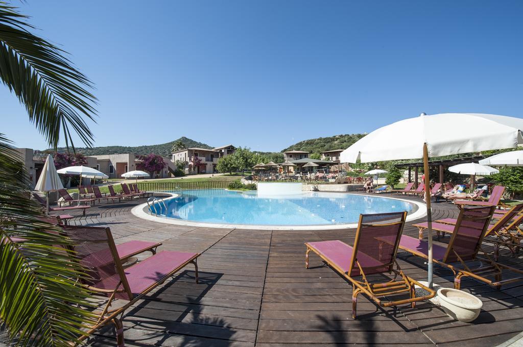 S'Incantu Resort วิลลัสซีมีอุส ภายนอก รูปภาพ